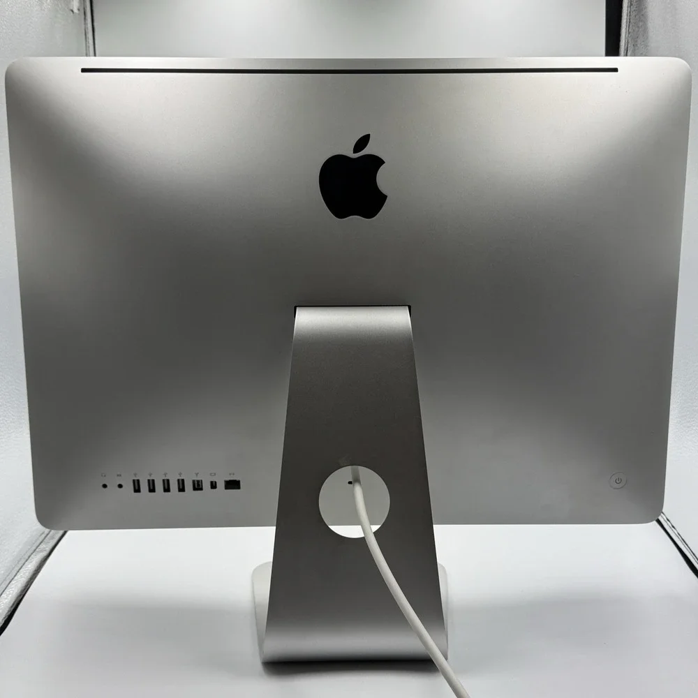 Apple iMac 21.5